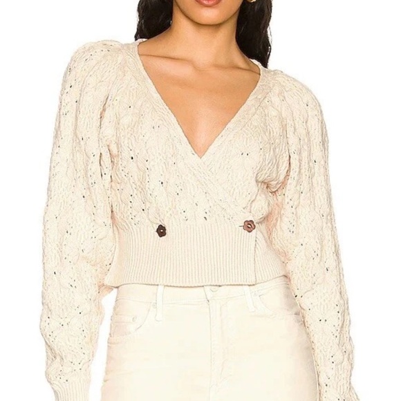 Free People Bonfire Cream Chunky V-Neck Cardigan Sweater with Balloon Sleeves. - Picture 1 of 14